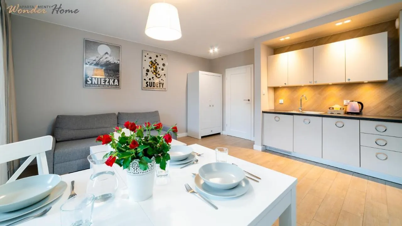 Lägenhet Wonder Home - Apartamenty Residence Karpacz Blisko Stoku Narciarskiego, Z Balkonami I Parkingiem
