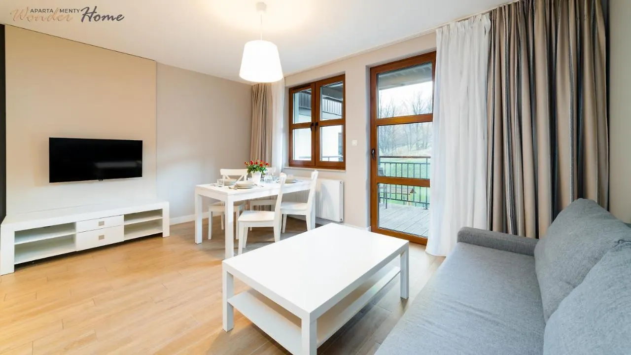 Wonder Home - Apartamenty Residence Karpacz: Slope-Side Suites on Sudeten Trail Apartment Karpacz