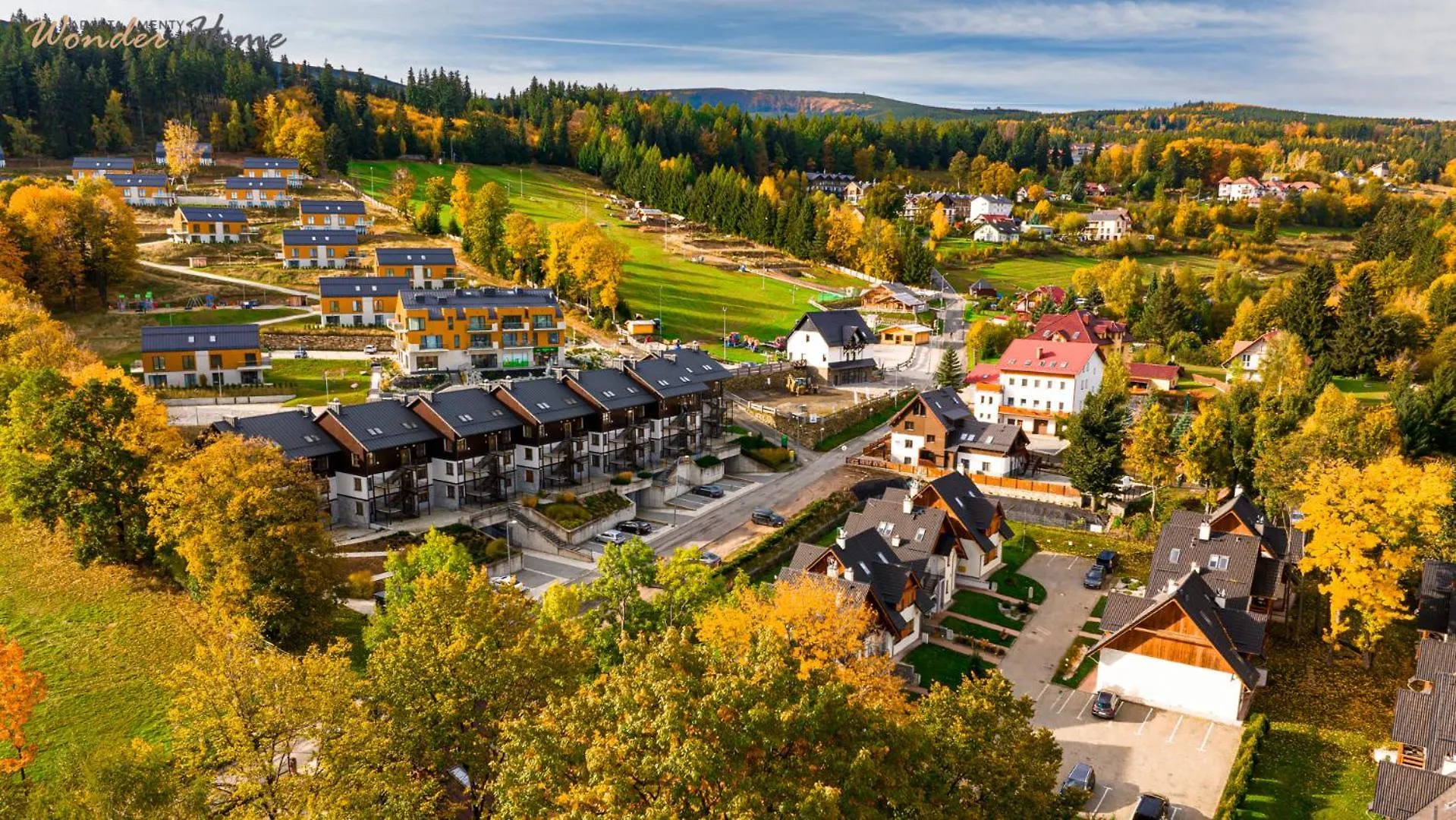 Apartment Wonder Home - Apartamenty Residence Karpacz: Slope-Side Suites on Sudeten Trail Poland